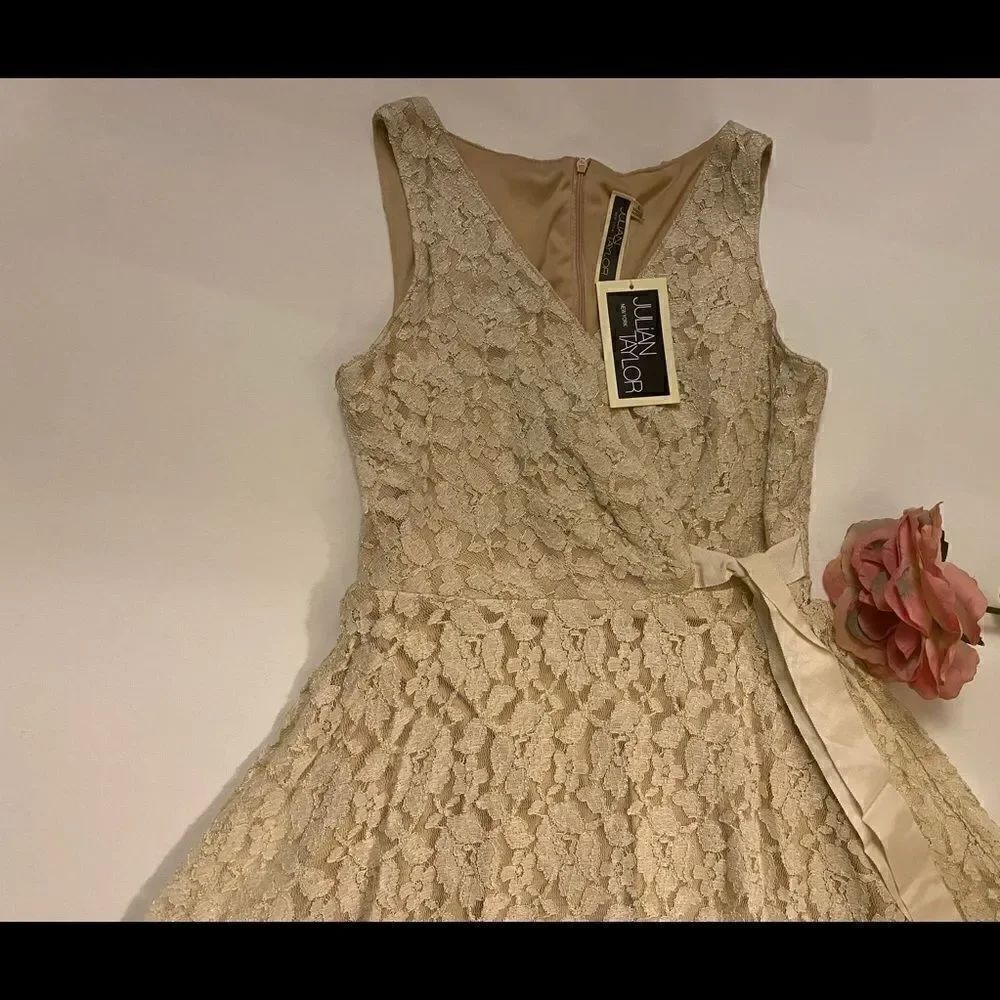 Julian Taylor lace floral Design Dress size :6 - Picture 3 of 6